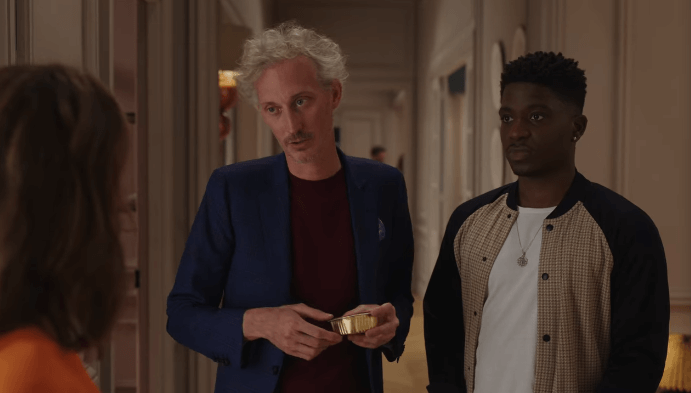 에밀리-파리에-가다-시즌3-4화