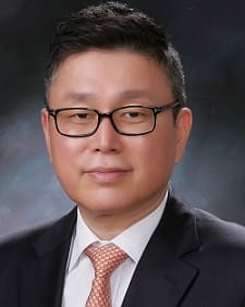 부드러운 웨어러블 마이크로니들 센서 플랫폼 기술 개발​