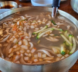 고양우리밀칼국수