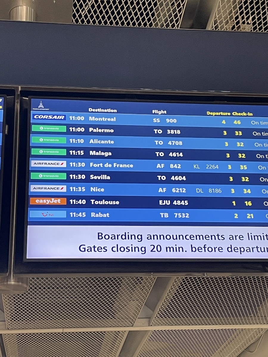파리오를리공항