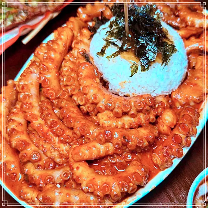화성 백미리 마을, 궁평 유원지, 솔밭 맛집 직접 잡은 뻘낙지, 낙지볶음