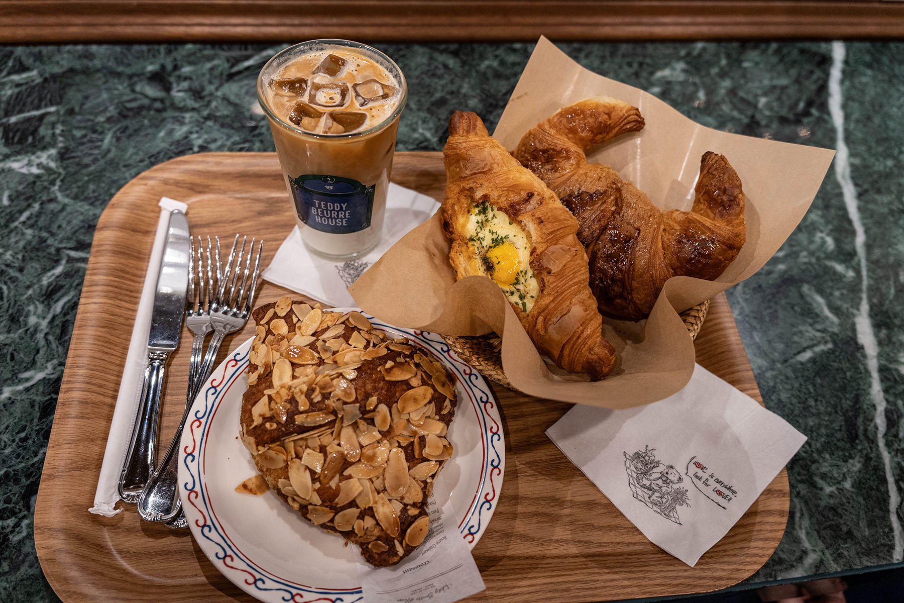 테디뵈르하우스 더현대서울점