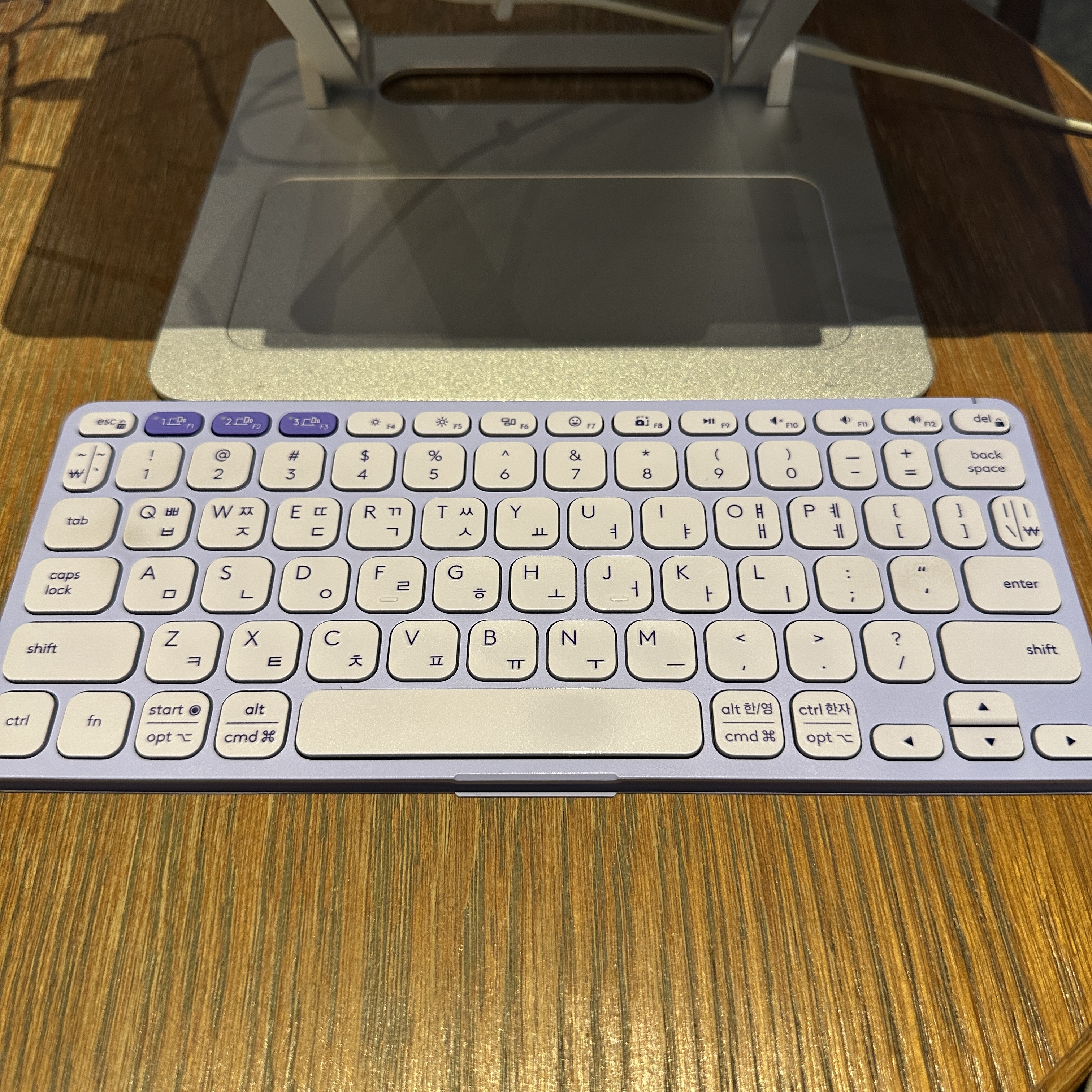 로지텍_키즈투고2_블루투스키보드