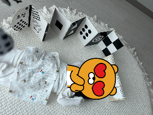 [육아정보] 0~6개월 유아 놀이