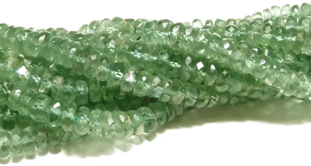 그린 카이아나이트