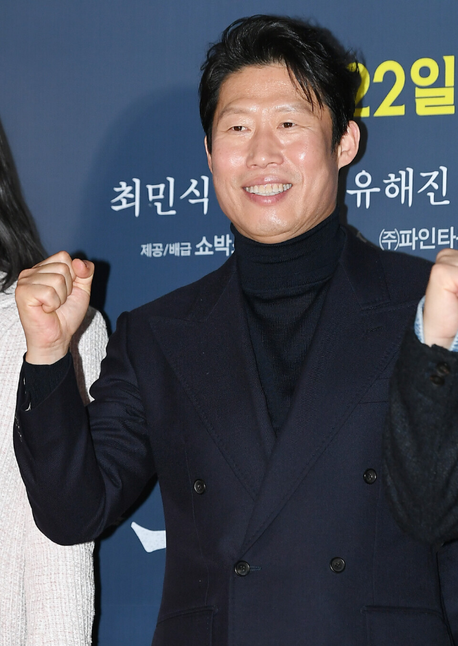 유해진 백상예술대상 수상, 영화 부문 대상 비하인드 정리 참고 이미지 2