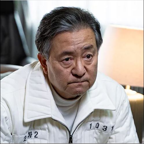 가석방 심사관 이한신 - 지동만