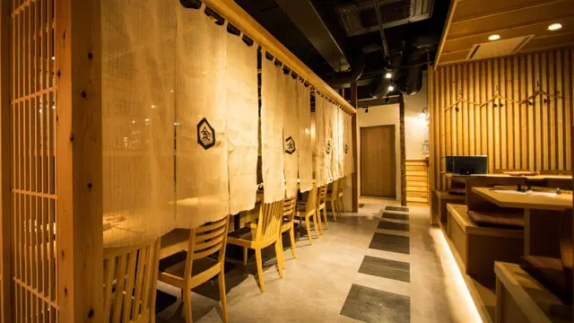 야마노사치 산리쿠노메구미 로쿠킨 가게내부