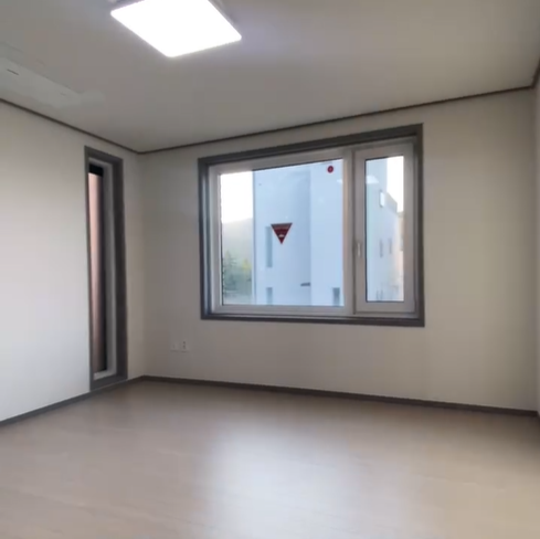 통풍이 잘되는 방 구조를 갖고 있다.