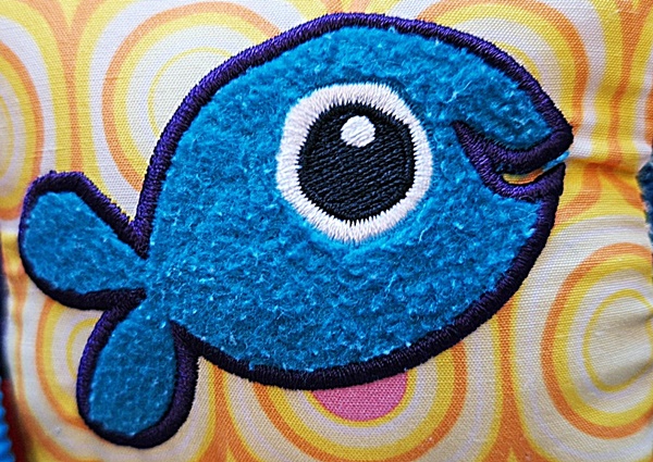 아기 눈에 눈꼽이 많이 끼는데 괜찮을까요? 원인과 관리법