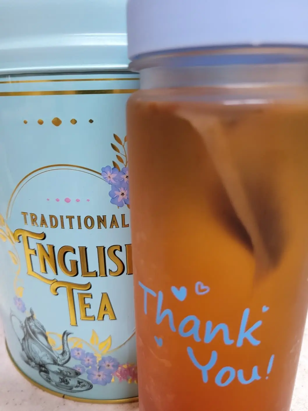 커피 대신 홍차+레몬즙 한 잔으로 잡은 피로 회복과 뱃살 다이어트 경험담