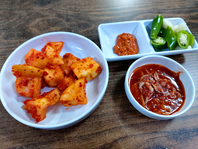 깍두기 밑반찬