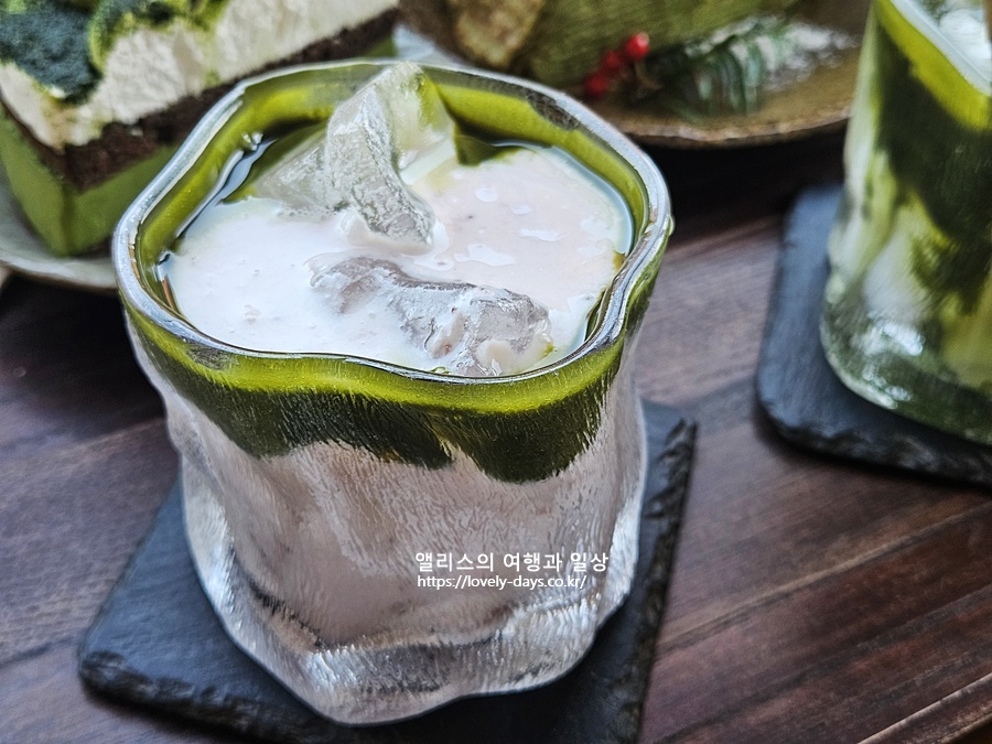교토 감성 청사포 카페 추천 심미안 말차 전문점 음료 디저트 메뉴 가격 후기