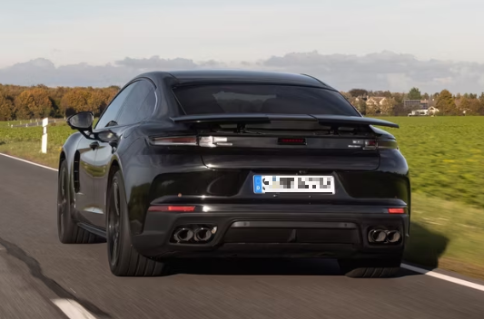 포르쉐 파나메라 외부 디자인