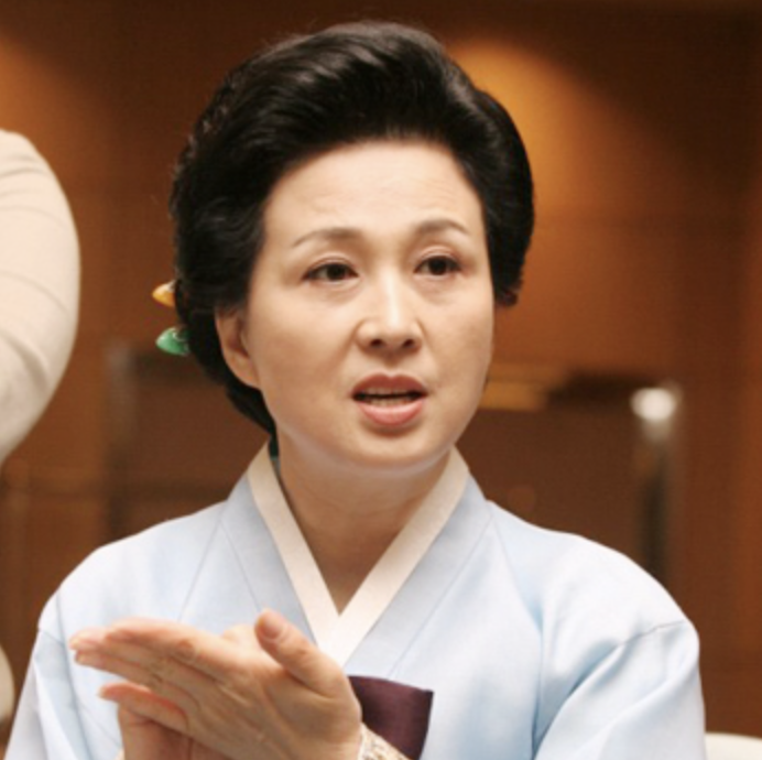 한혜숙 프로필