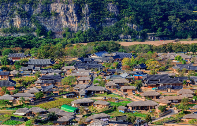 안동 하회마을, 전통이 살아 숨 쉬는 세계문화유산