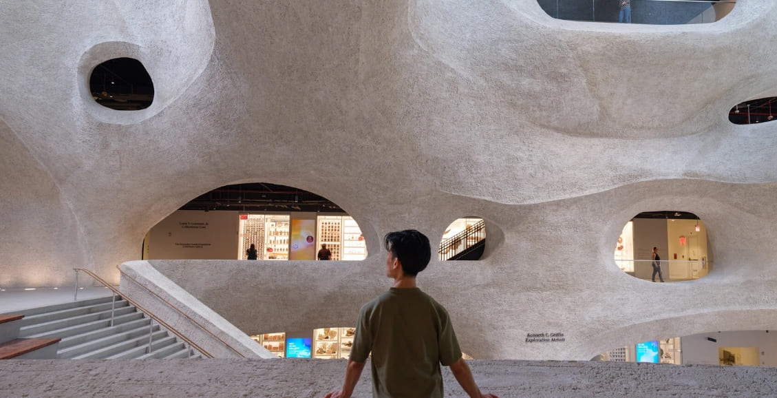 뉴욕의 새로운 탐험 시대...5월 4일 일반 공개 VIDEO:'Gilder Center' Studio gang sculpts the natural history museum's new wing like an eroded canyon