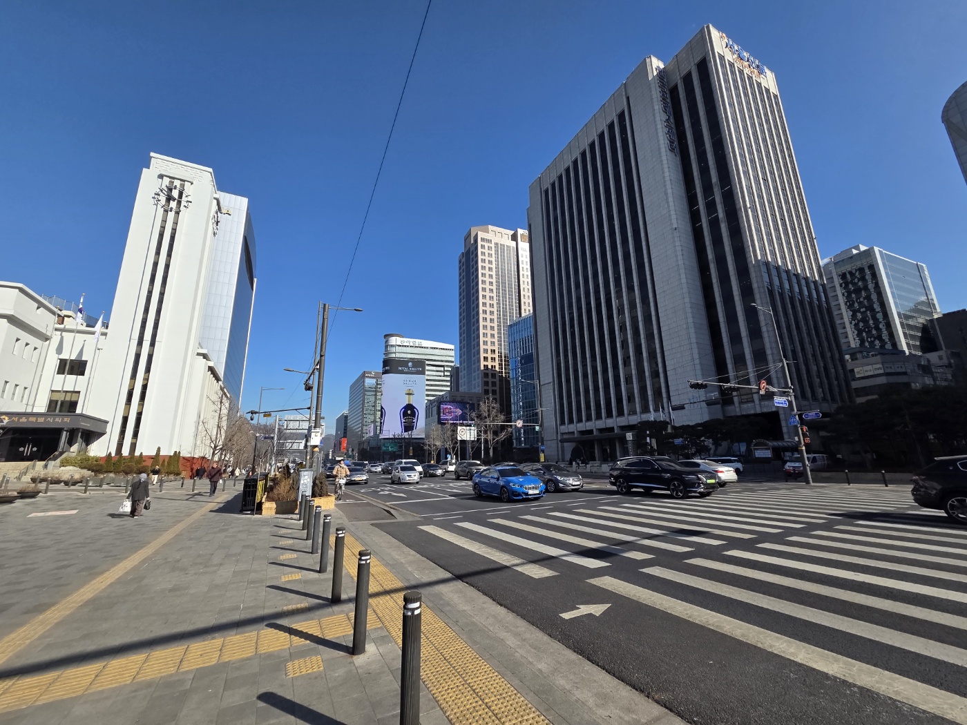 임장지역의 분석을 위해 사진 촬영한 이미지