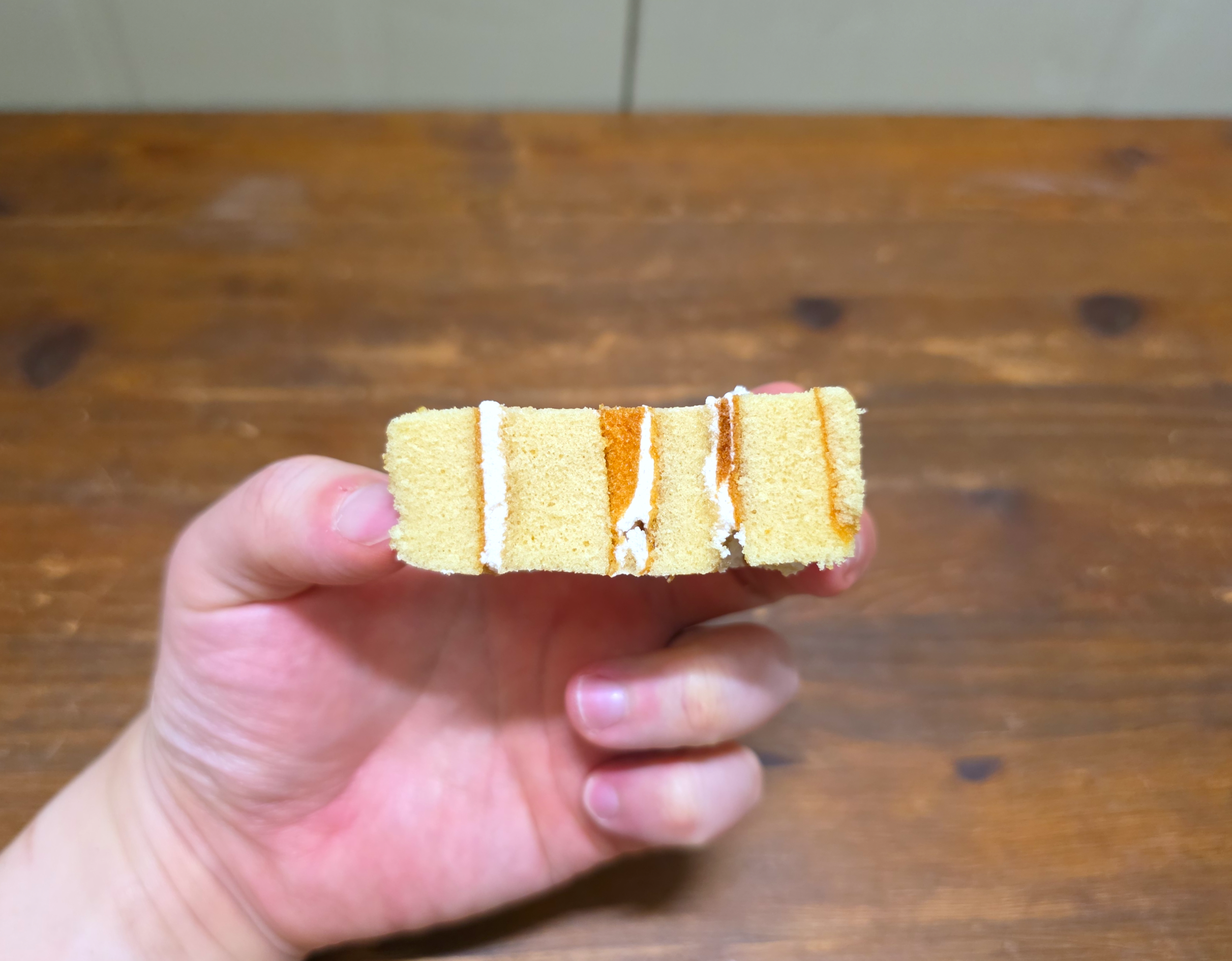 gs25호두크림치즈점보롤