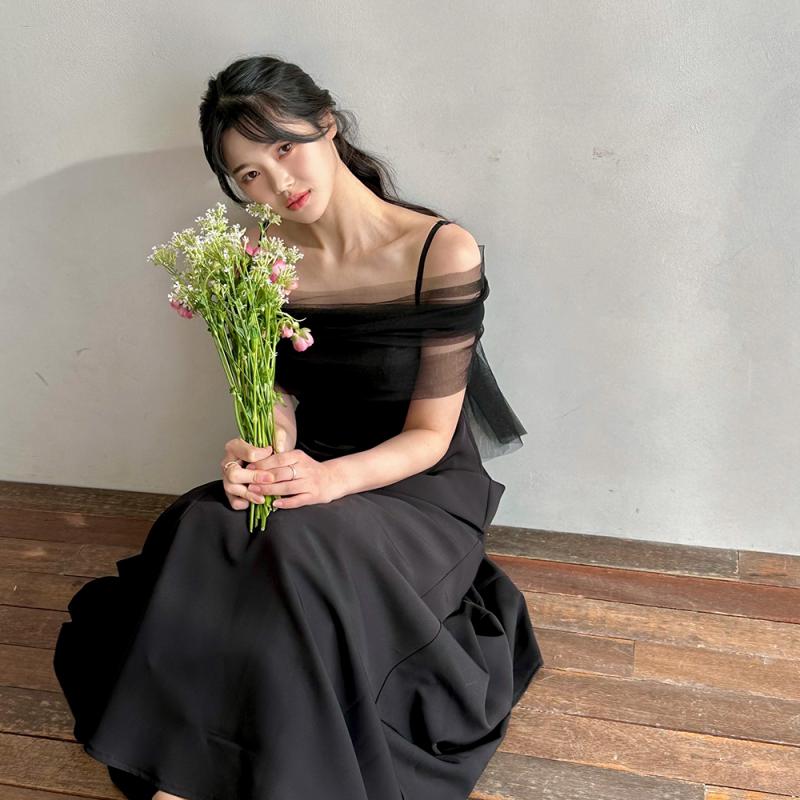 (대여) 제니 블랙 도비 실크 슬립 머메이드 볼레로 변형 2부 피로연 드레스