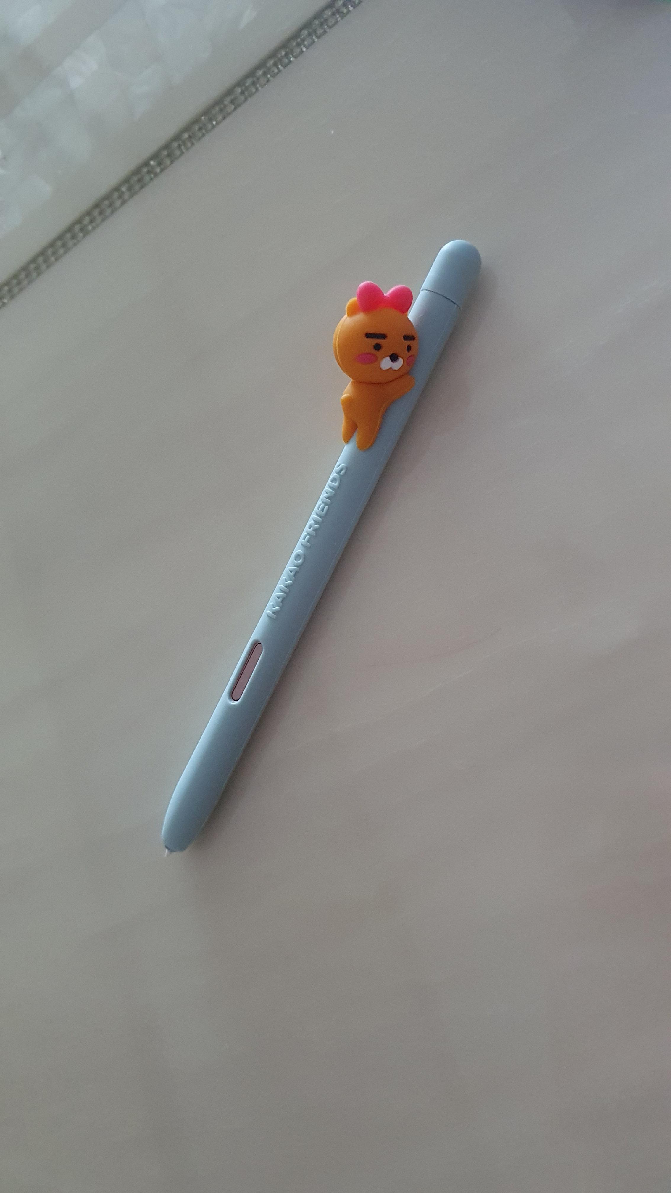 당근에서 구매한 갤럭시탭s7용 s펜 라이언 케이스