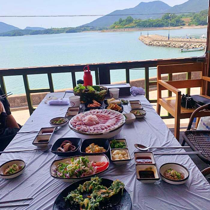 생방송투데이 하동 금오산 짚라인 오션뷰 녹차 숭어회 맛집