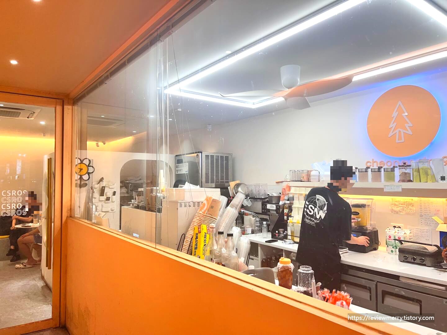 음료 제조대 사진