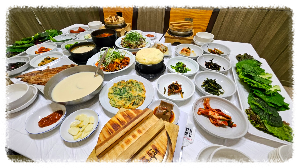 홀인원쌈밥집