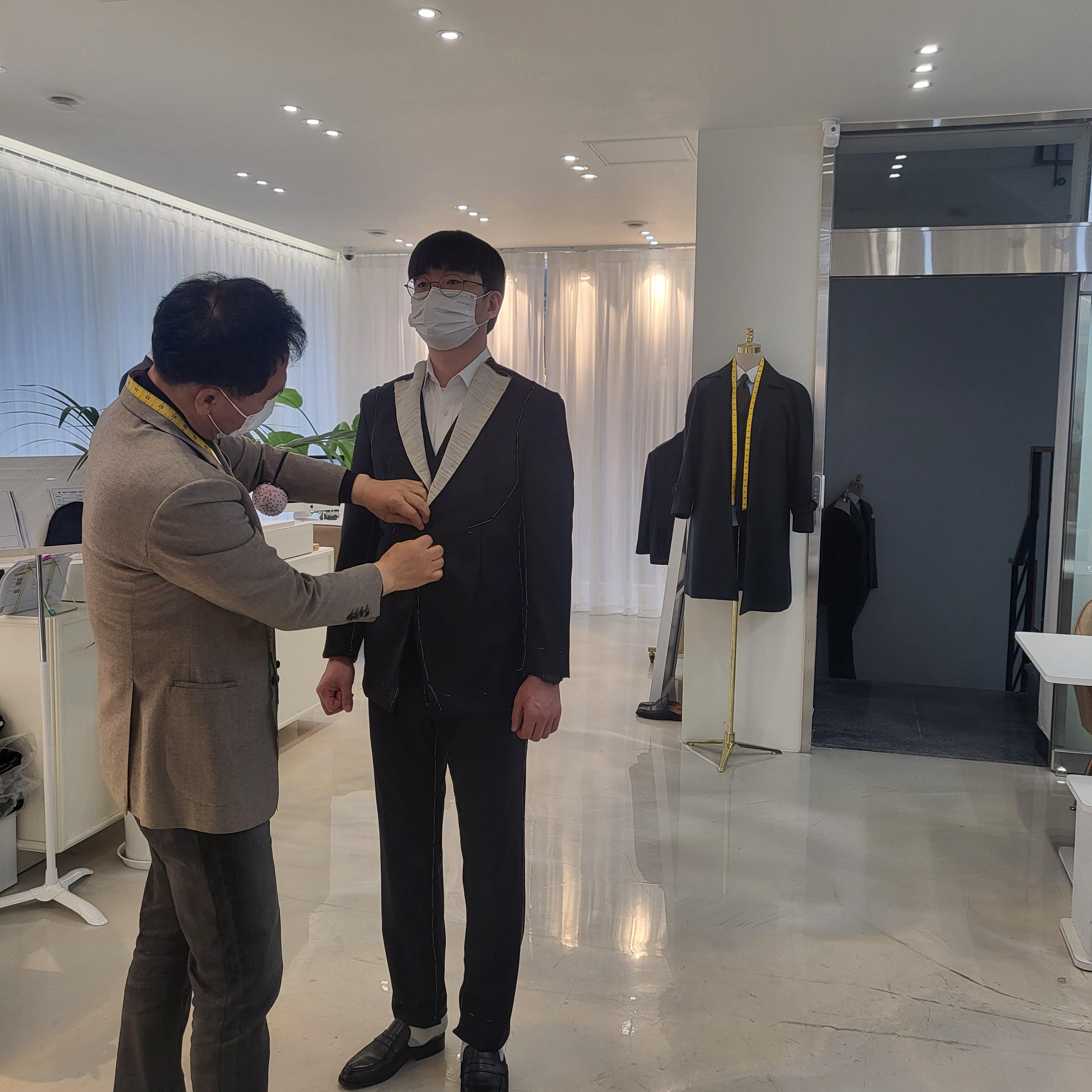 수원 슈트패브릭 신랑 예복