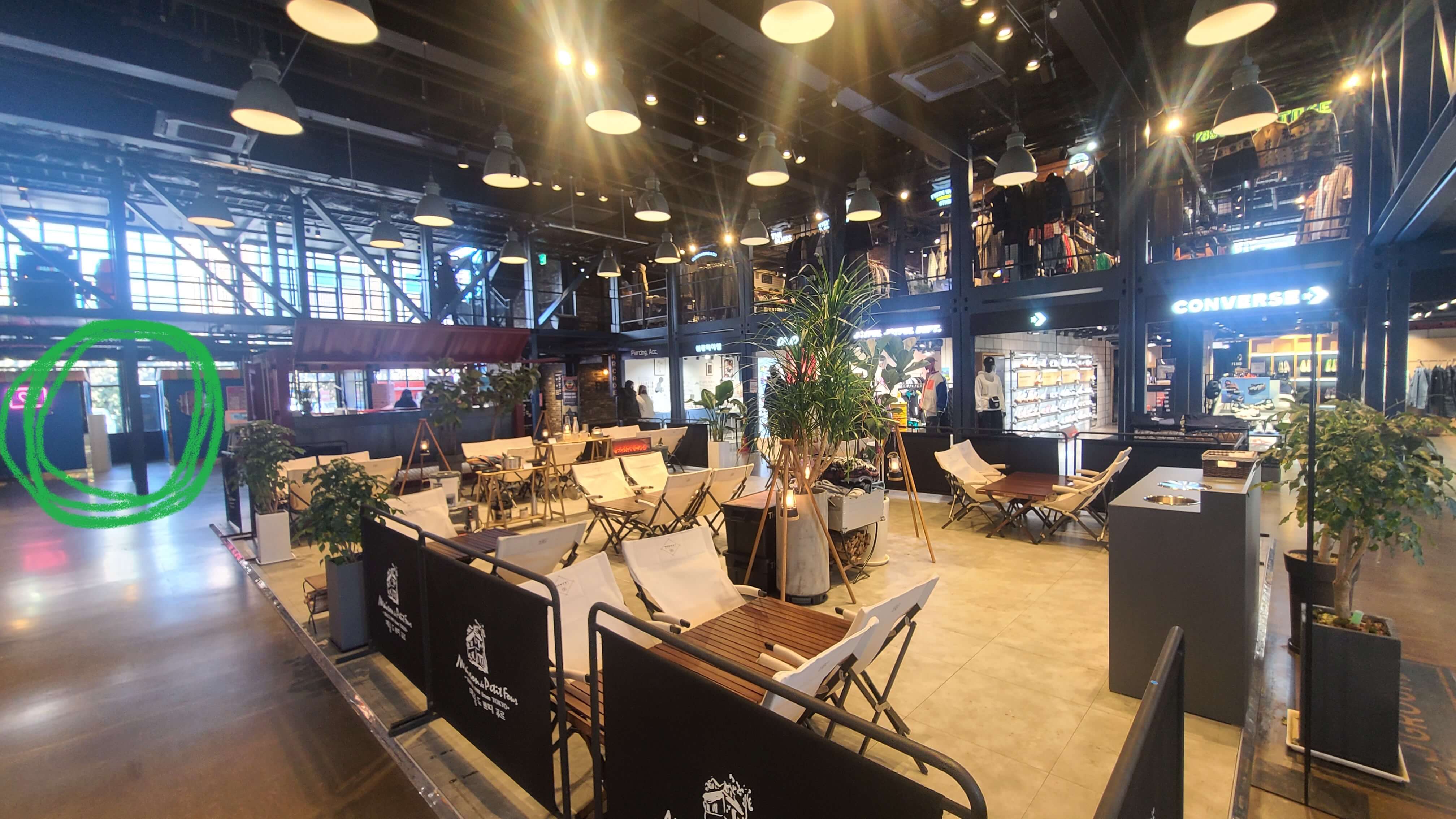 건대-커먼그라운드-출구