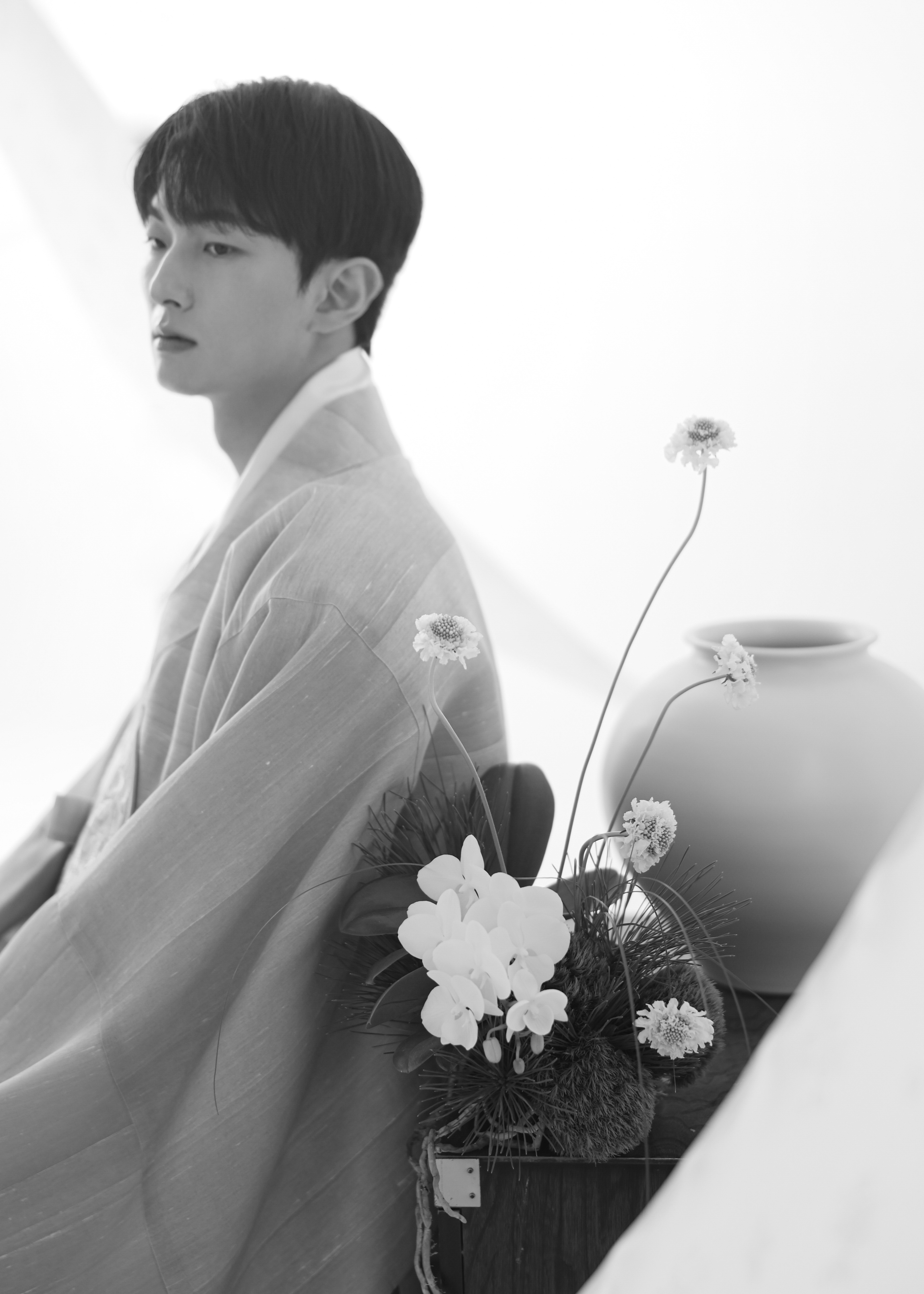 천안 프로필사진 순백스튜디오 — 남자 한복 프로필 사진 후기 4