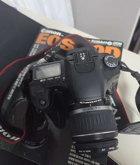 20년 된 Canon EOS 30DDSLR을 다시 꺼내며 느낀 실제 usability