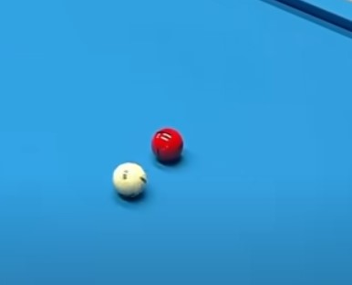 women-billiard