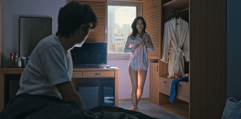 살인자ㅇ난감에서 동아리 선배 역의 최미금