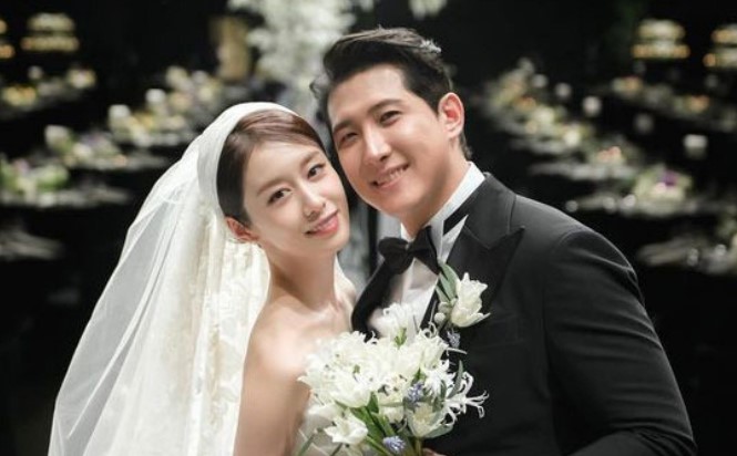 황재균 지연 이혼