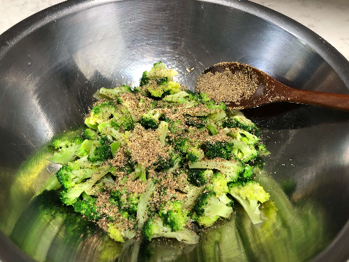 브로콜리 들깨무침