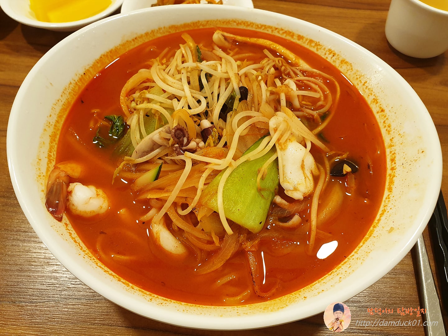 엔차이 해물짬뽕