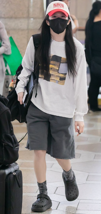 크러쉬 클로그 고윤정