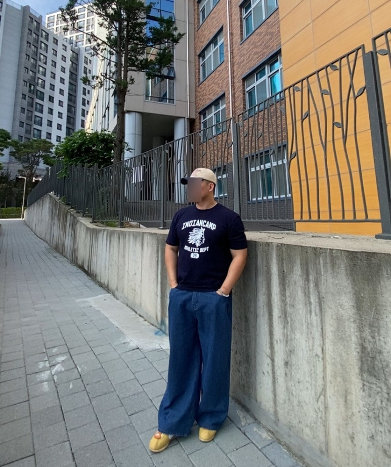 데일리룩('26. 7. 25.)곤니치와봉쥬르 빈티지 투톤 볼캡, 디그랜드마틴 인디언 티셔츠, 그리너리 크리드 와이드 데님팬츠, 케이엔드 나바호 터키석 팔찌, 나이키 코르테즈 래빗