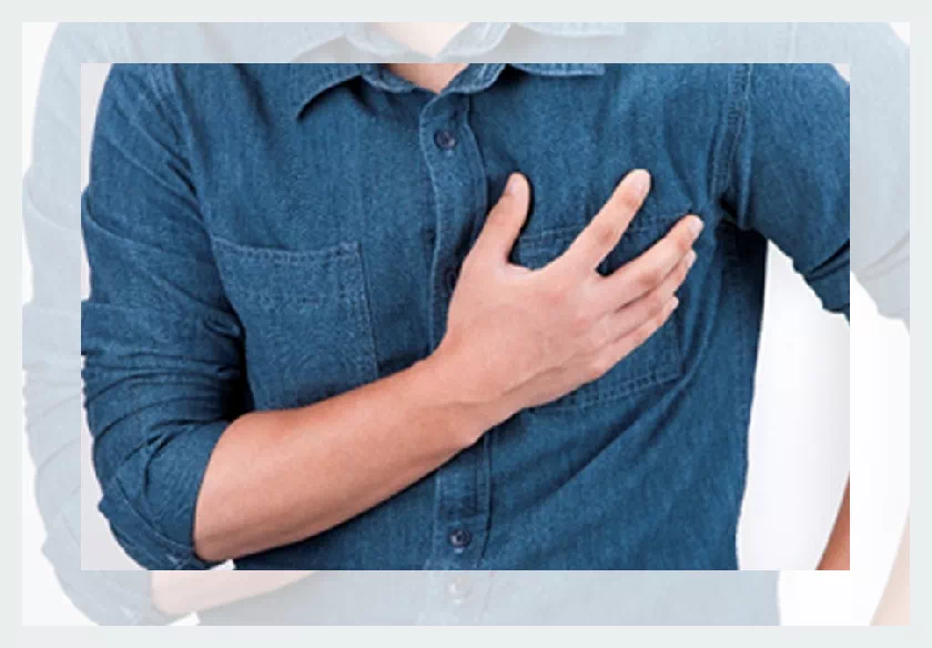 왼쪽 윗가슴 통증