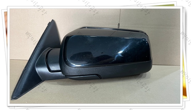 링컨 MKS 중고 사이드미러 정면부