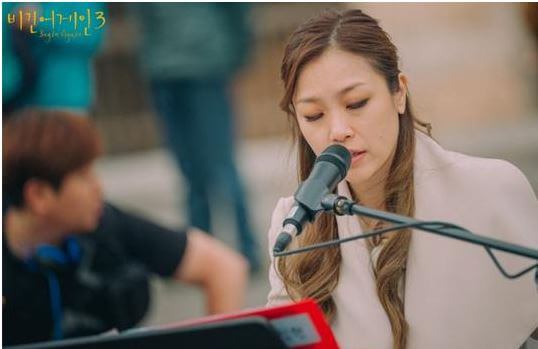 박정현 비긴어게인 노래부르는사진