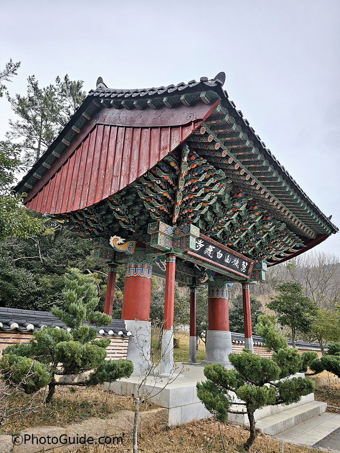백련사