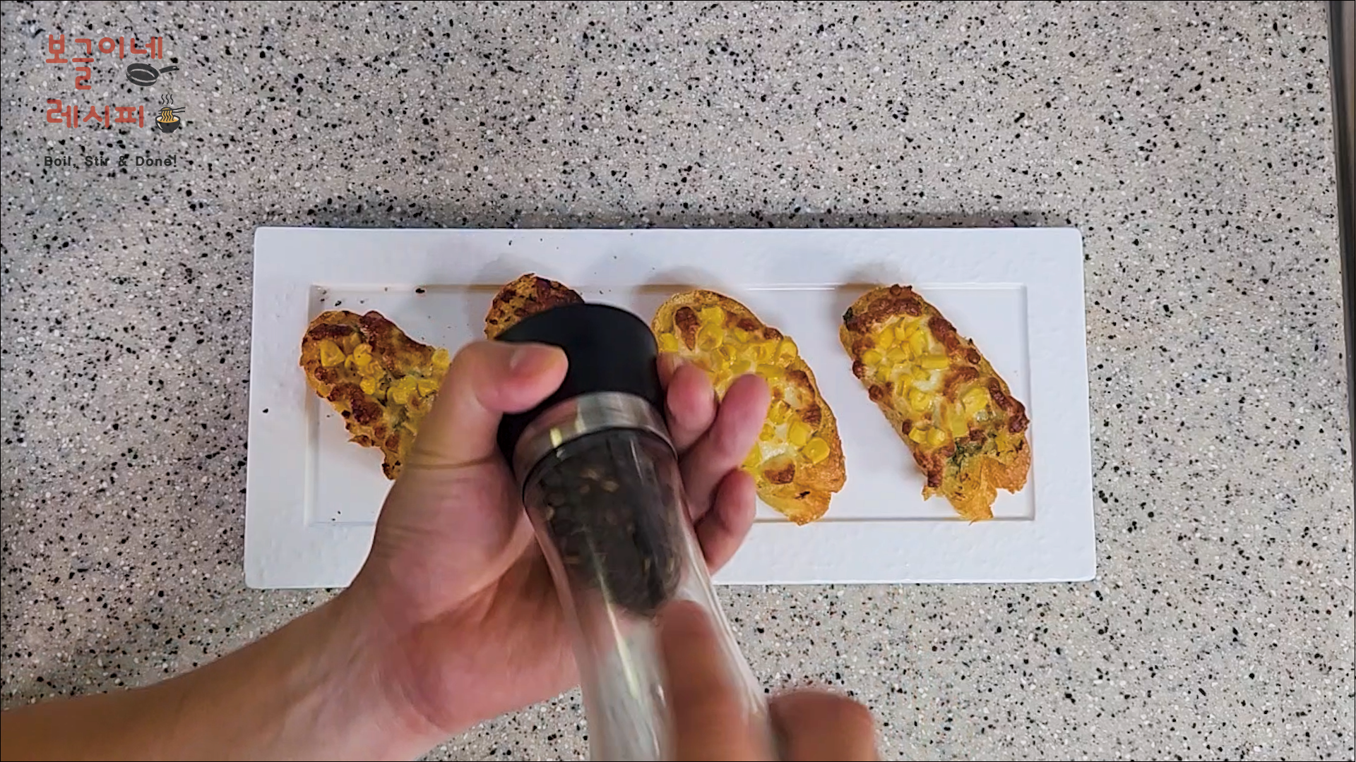 콘치즈 마늘바게트 레시피