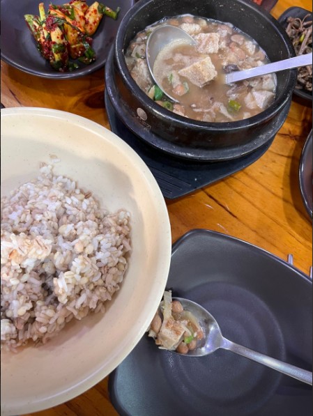 구석기손두부 메뉴 이미지