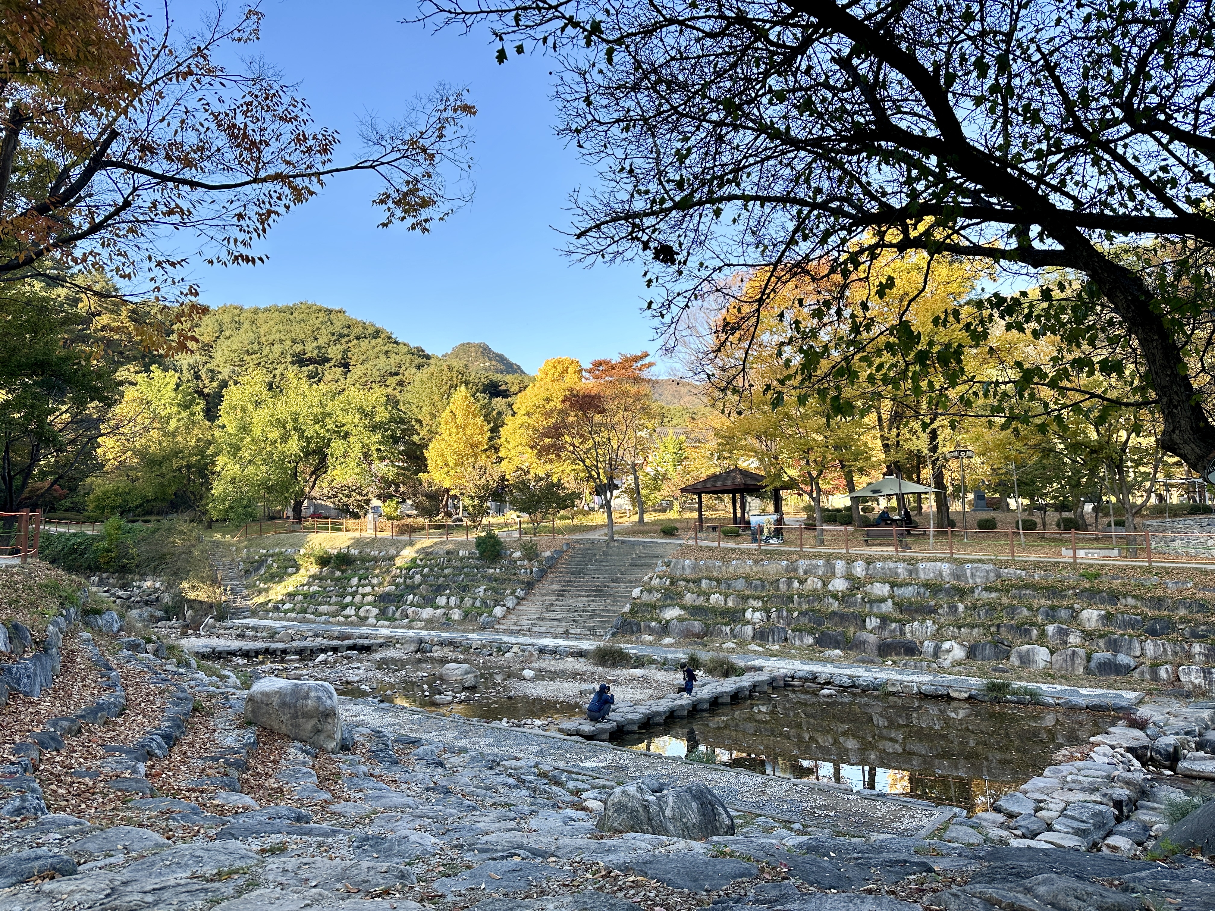 아름다운 가을 풍경의 용문산