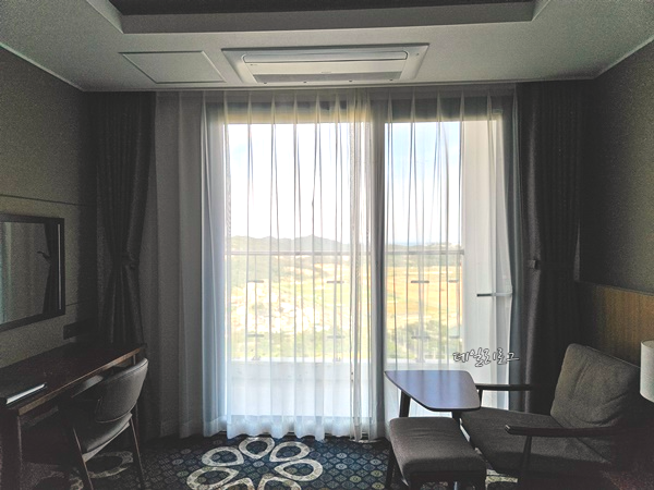 라마다호텔_디럭스더블룸_내부