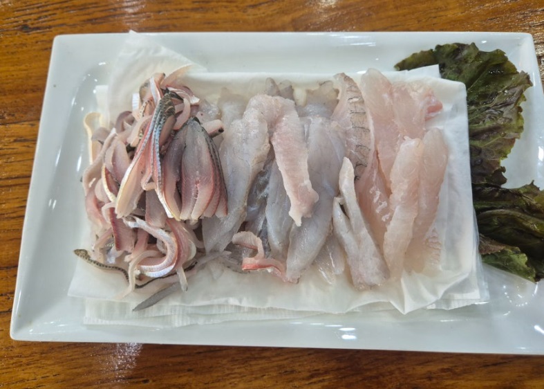 1박3식-밥주는민박-만지도펜션-통영