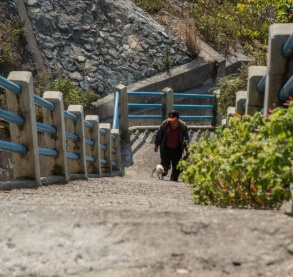 흰여울문화마을 꼬막집계단