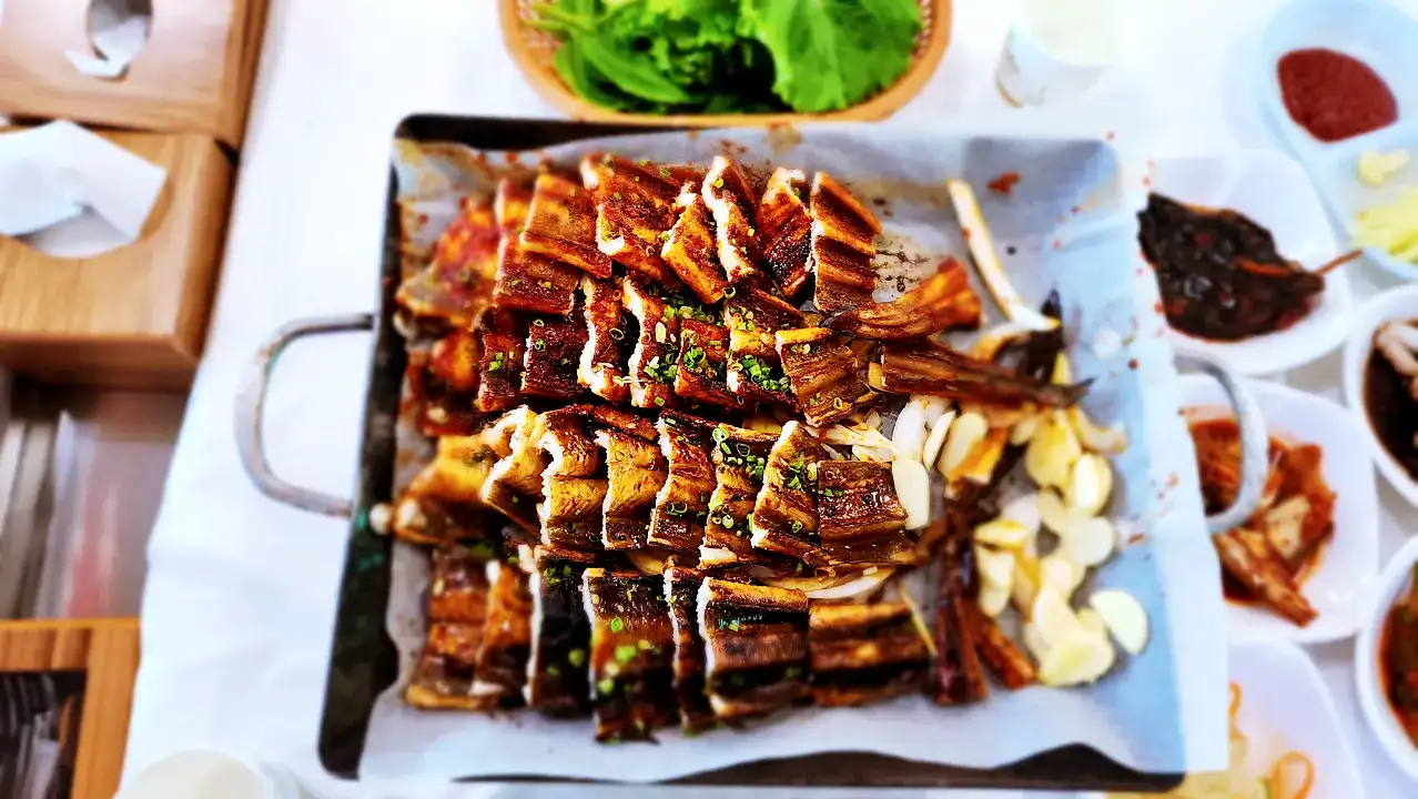 백반기행 180회 반효정 편 삼색 장어구이 바다장어 아나고 붕장어 양념 간장 소금 구이 보령 맛집 소개